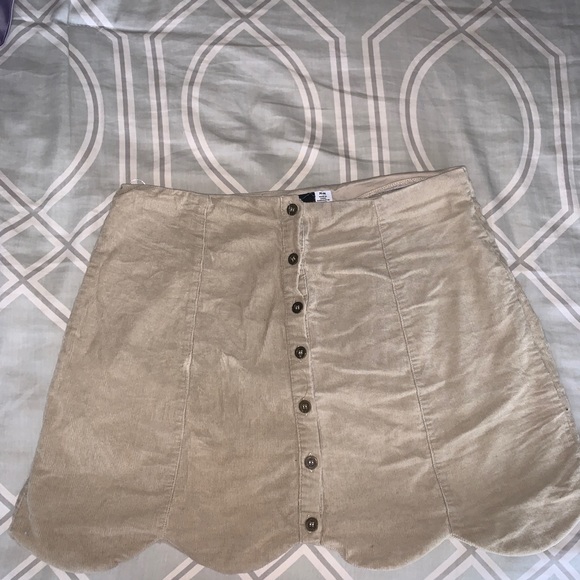 UO BDG corduroy skirt - Picture 3 of 6